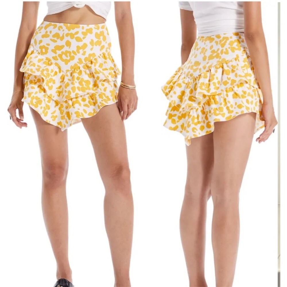 MOTHER The Ruffle Denim Mini Skirt in Leopard Yellow and White Zip-up 26